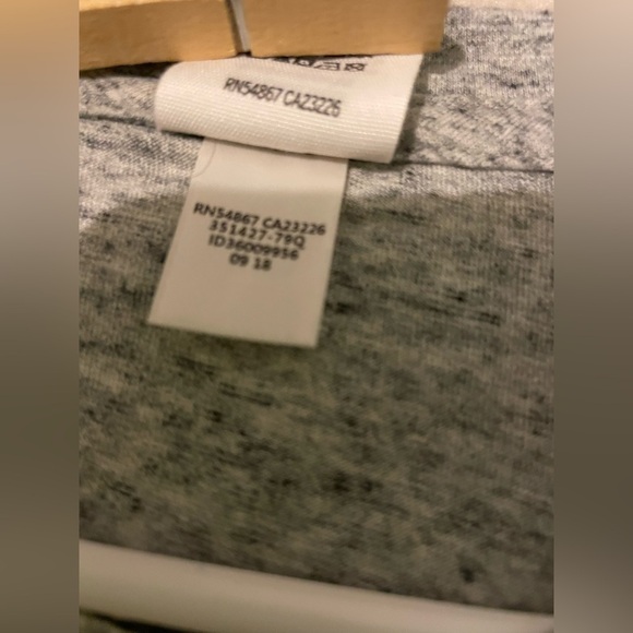 VS. PINK leopard tee -oversized X-small NWT - Picture 6 of 6